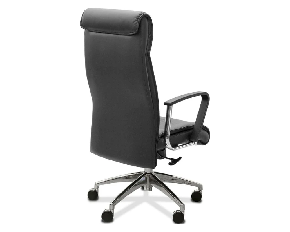 Кресло Dark (подлокотники трапеция)