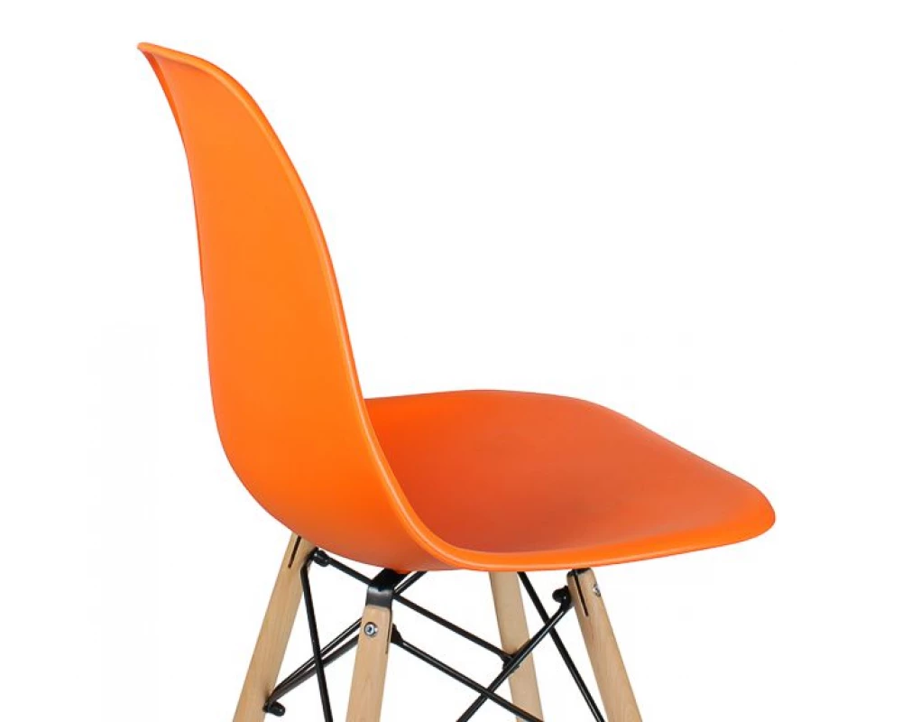 Стул дизайнерский Eames Dsw