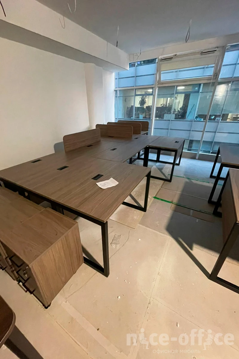 Стол письменный на О-образном каркасе 40 мм 1180x600x750 Style Project фото в интерьере 1